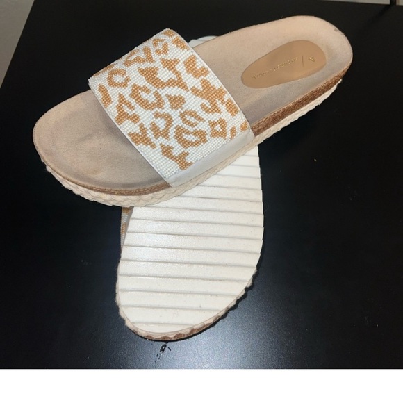 Anthropologie Tan and White Leopard Slide Sandals - Picture 4 of 4